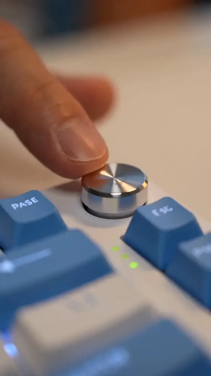 Tech : Macro ASMR